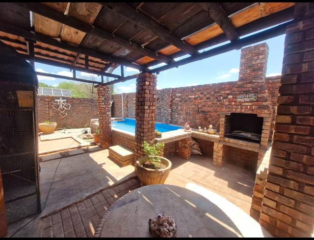 3 BEDROOM FREESTANDING FOR SALE IN DIBENG